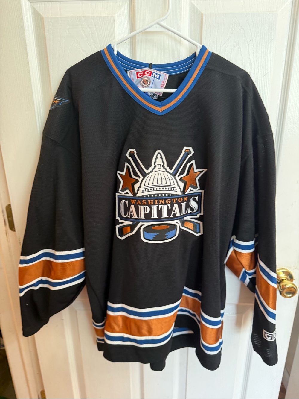 Vintage CCM Washington Capitals Black Capitol Dome Alternate Hockey Jersey XXL